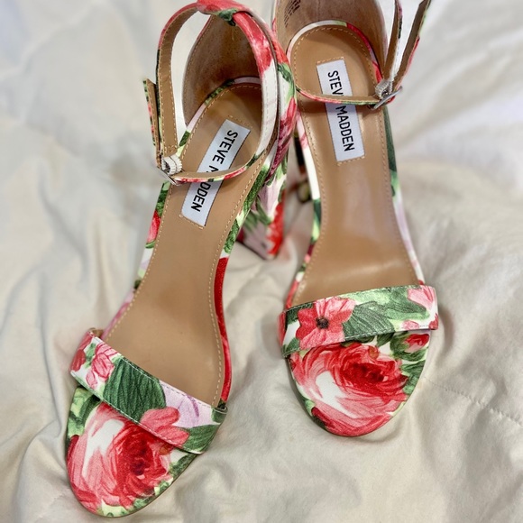 Steve Madden Floral Heels - Picture 2 of 6